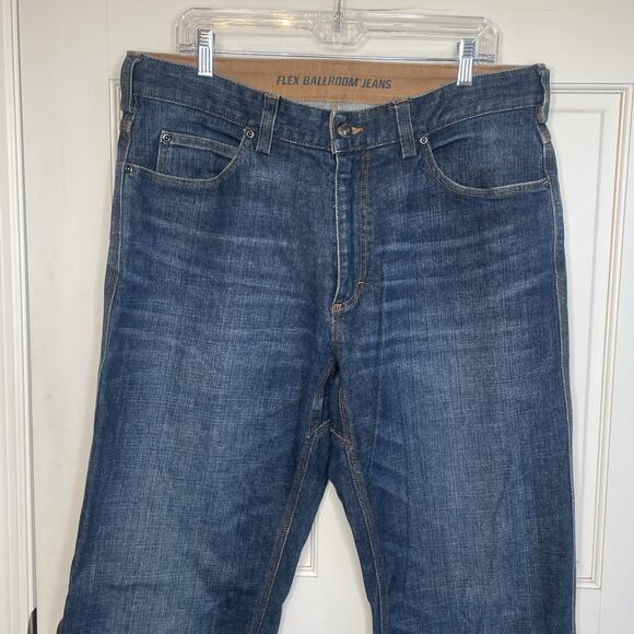 Duluth Trading Co Mens Flex Ballroom Jeans Sz 37X34 Relaxed Fit Denim Workwear - Picture 2 of 16